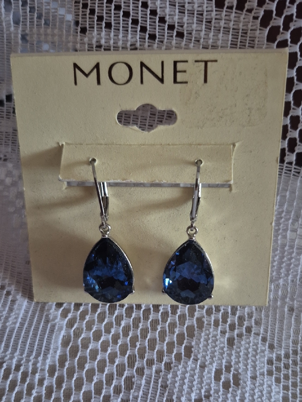 NWT Monet Deep Blue Teardrop Dangle Earrings
